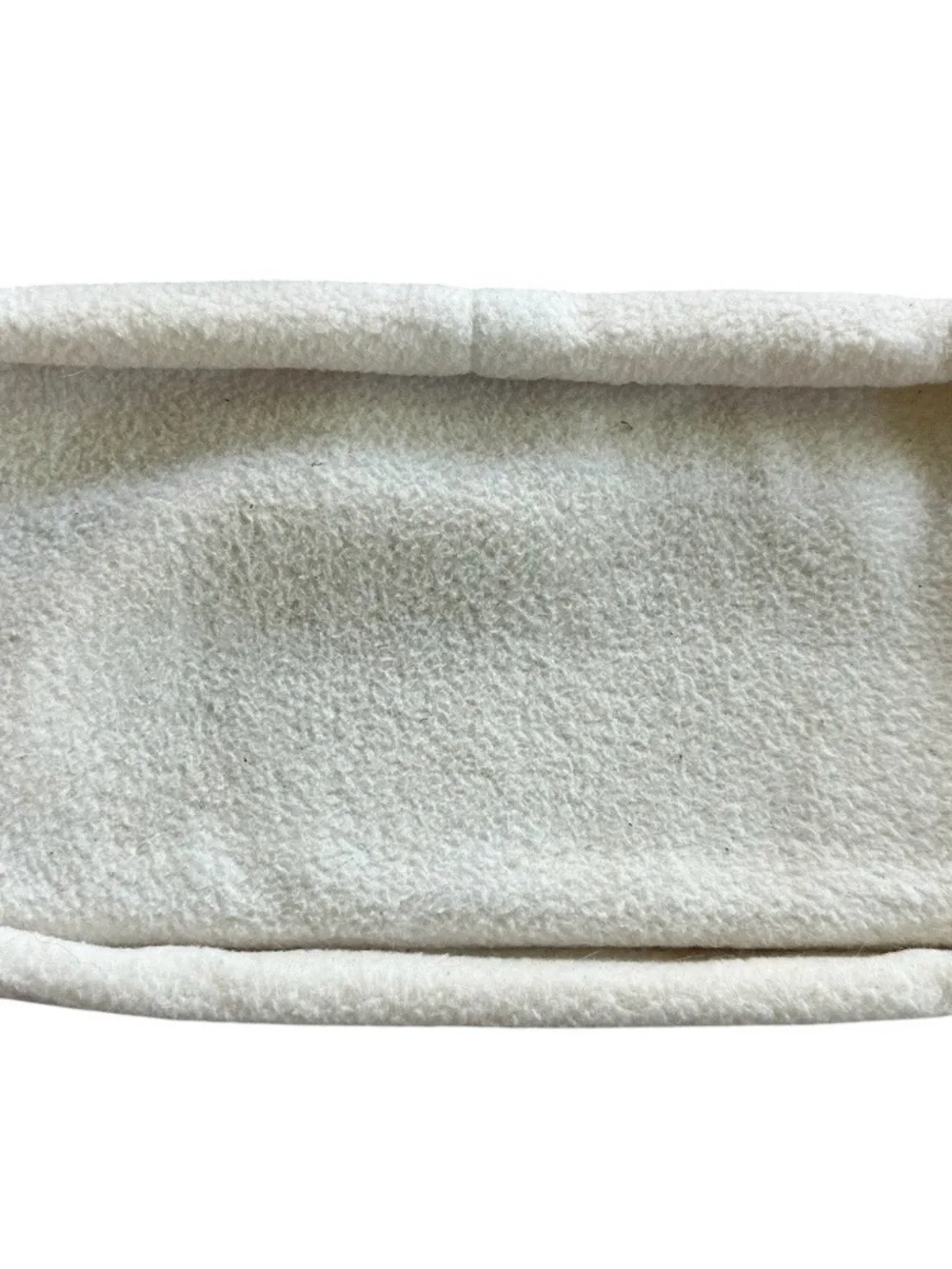 Pet carrier with waterproof mat